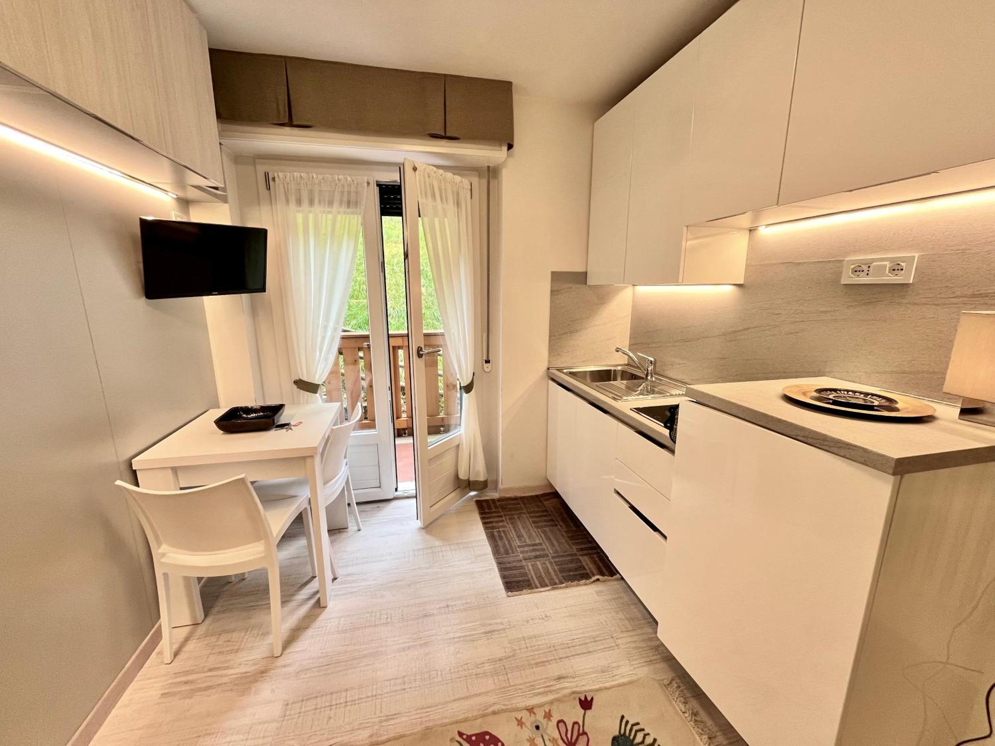 Monolocale Fevri - Serafini Madonna di Campiglio Ngoại thất bức ảnh